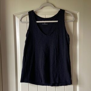 💙2/$5 Express V Neck Tank Top